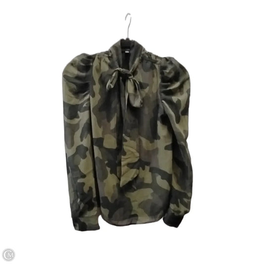 Blouse Long Sleeve By White House Black Market In Camouflage Print, Size: Xxs
