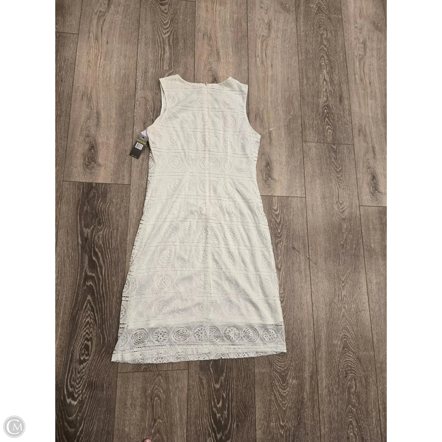 Dress Casual Short By Sharagano In White, Size: M