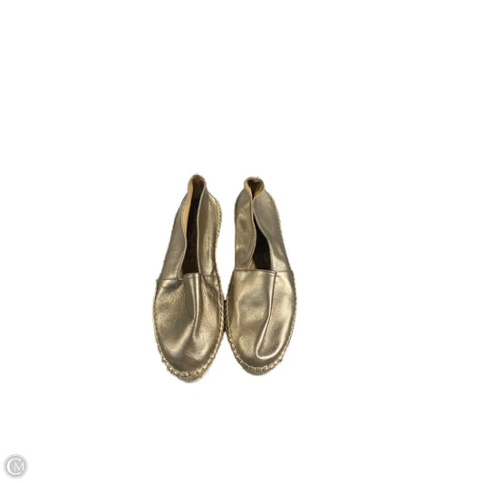 Shoes Flats By Cmc In Gold, Size: 9