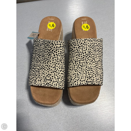 Sandals Heels Wedge By Toms In Animal Print, Size: 9.5