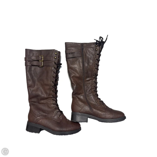 Boots Knee Flats By Cmf In Brown, Size: 10