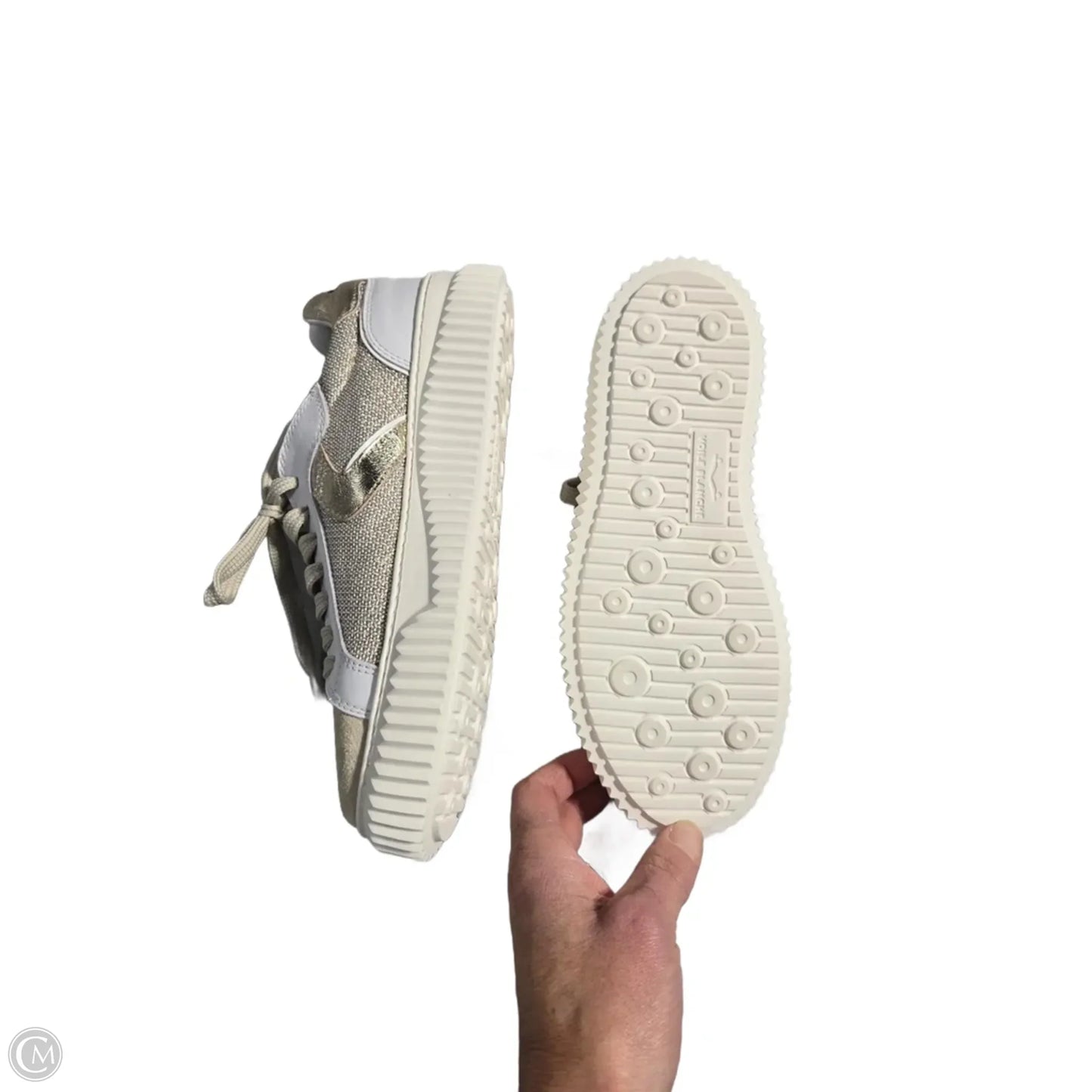 Shoes Sneakers By Cmc In Gold & White, Size: 6