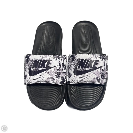 Sandals Flip Flops By Nike In Black & White, Size: 10.5