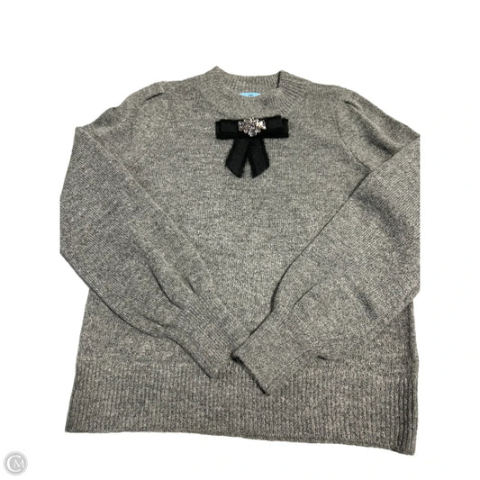 Sweater By Cece In Grey, Size: Xs