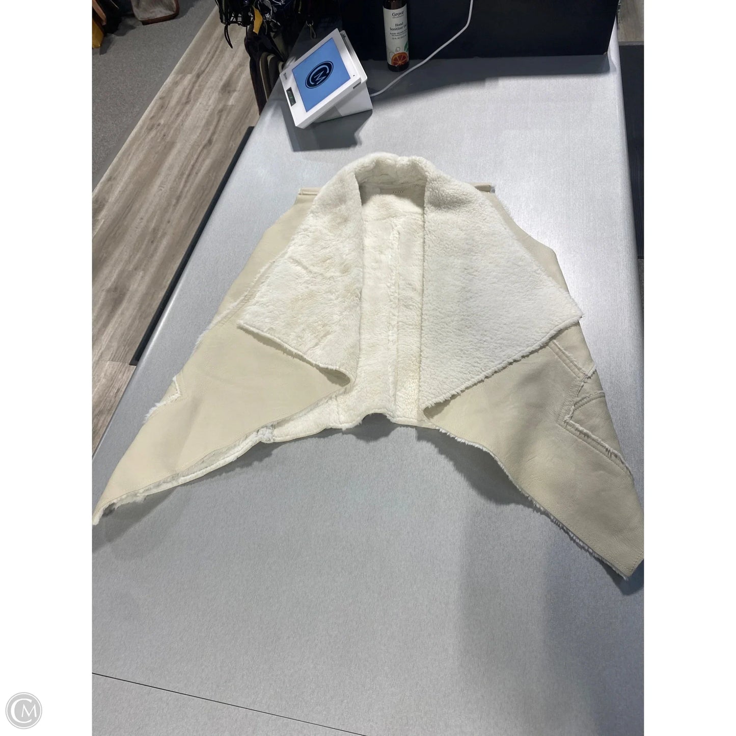 Shawl By Blanknyc In Tan, Size: M