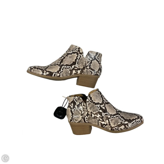Boots Ankle Heels By Express In Snakeskin Print, Size: 7
