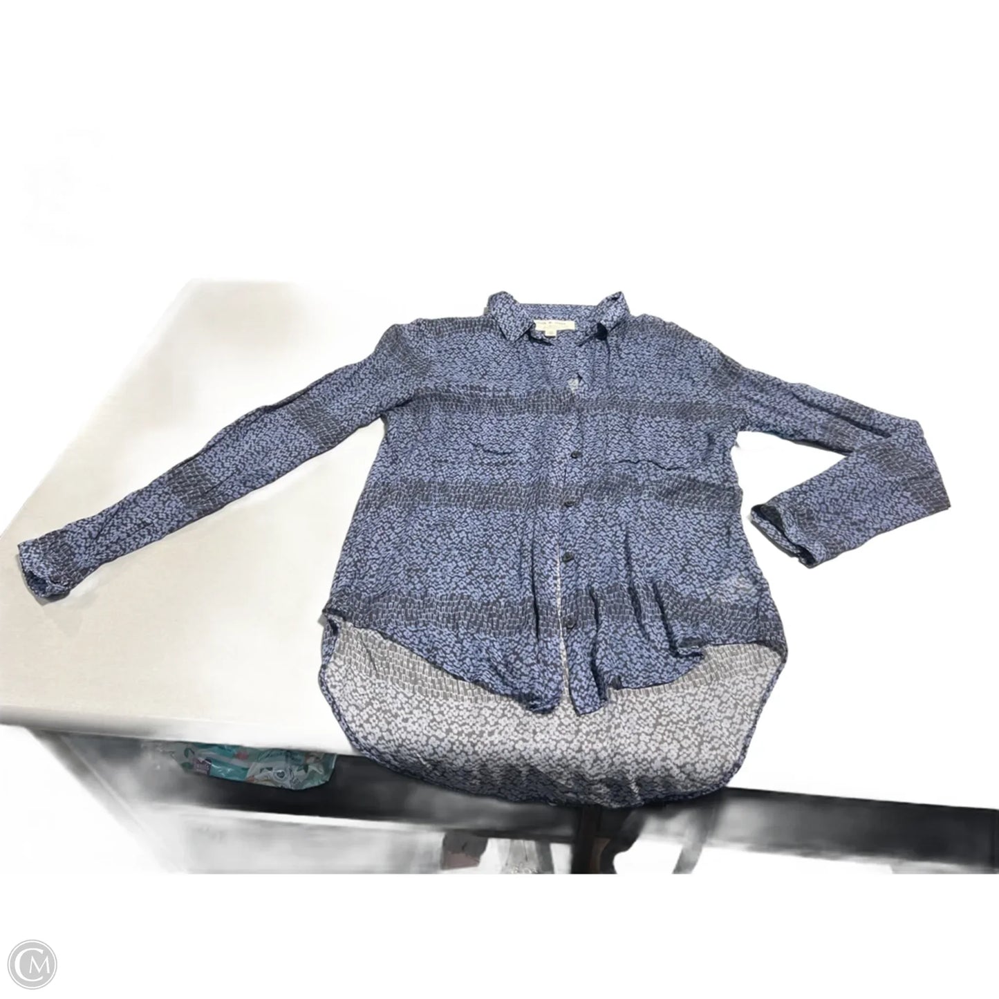 Top Long Sleeve By Anthropologie In Blue, Size: Xs