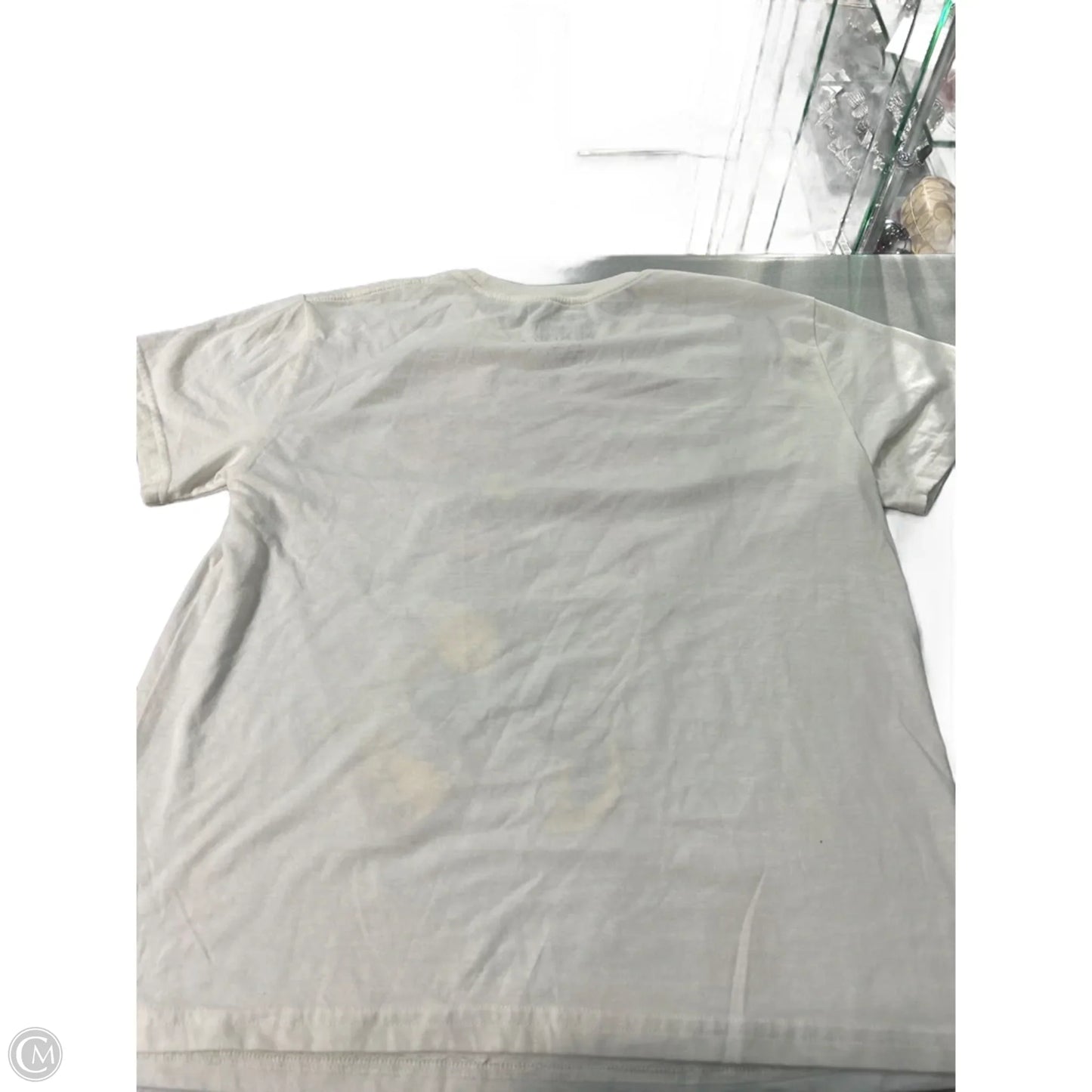 Top Short Sleeve By Disney In Cream, Size: Xxl