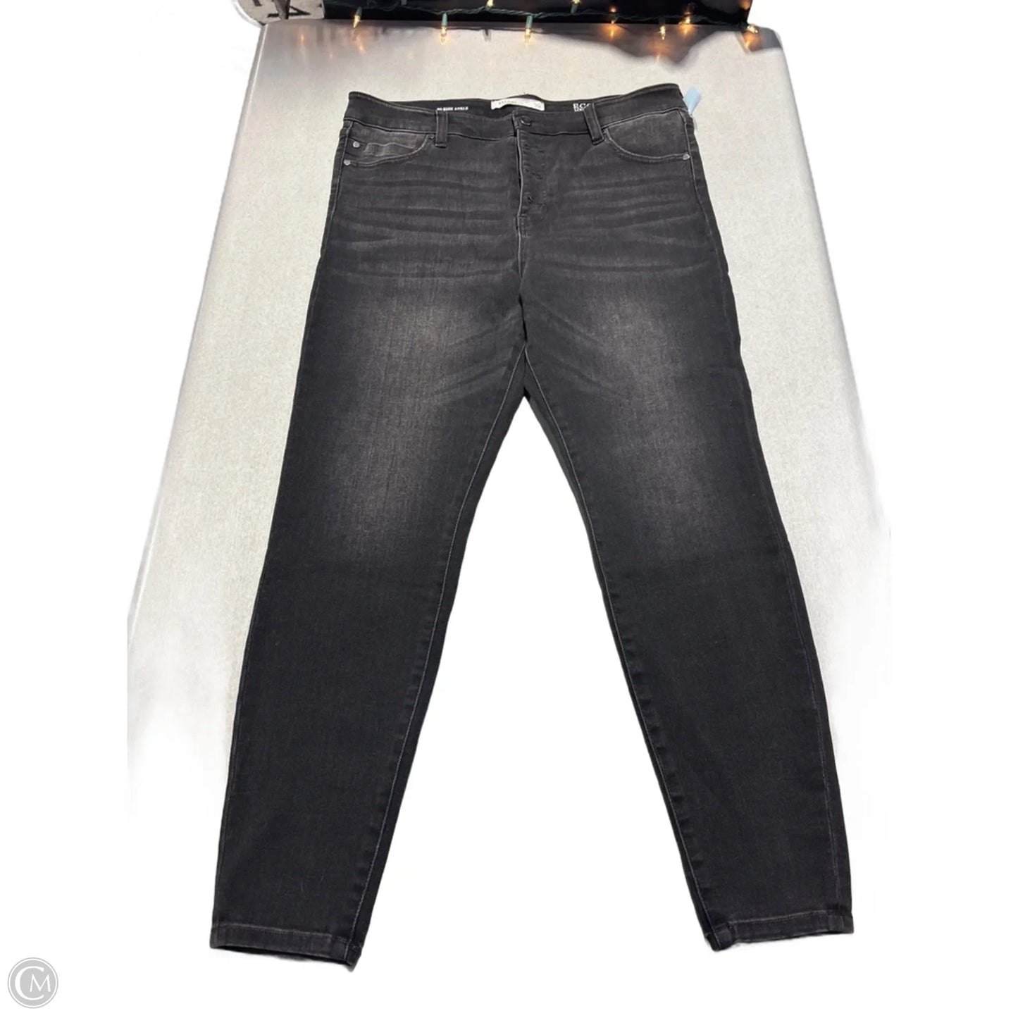 Jeans Straight By Liverpool In Black, Size: 16