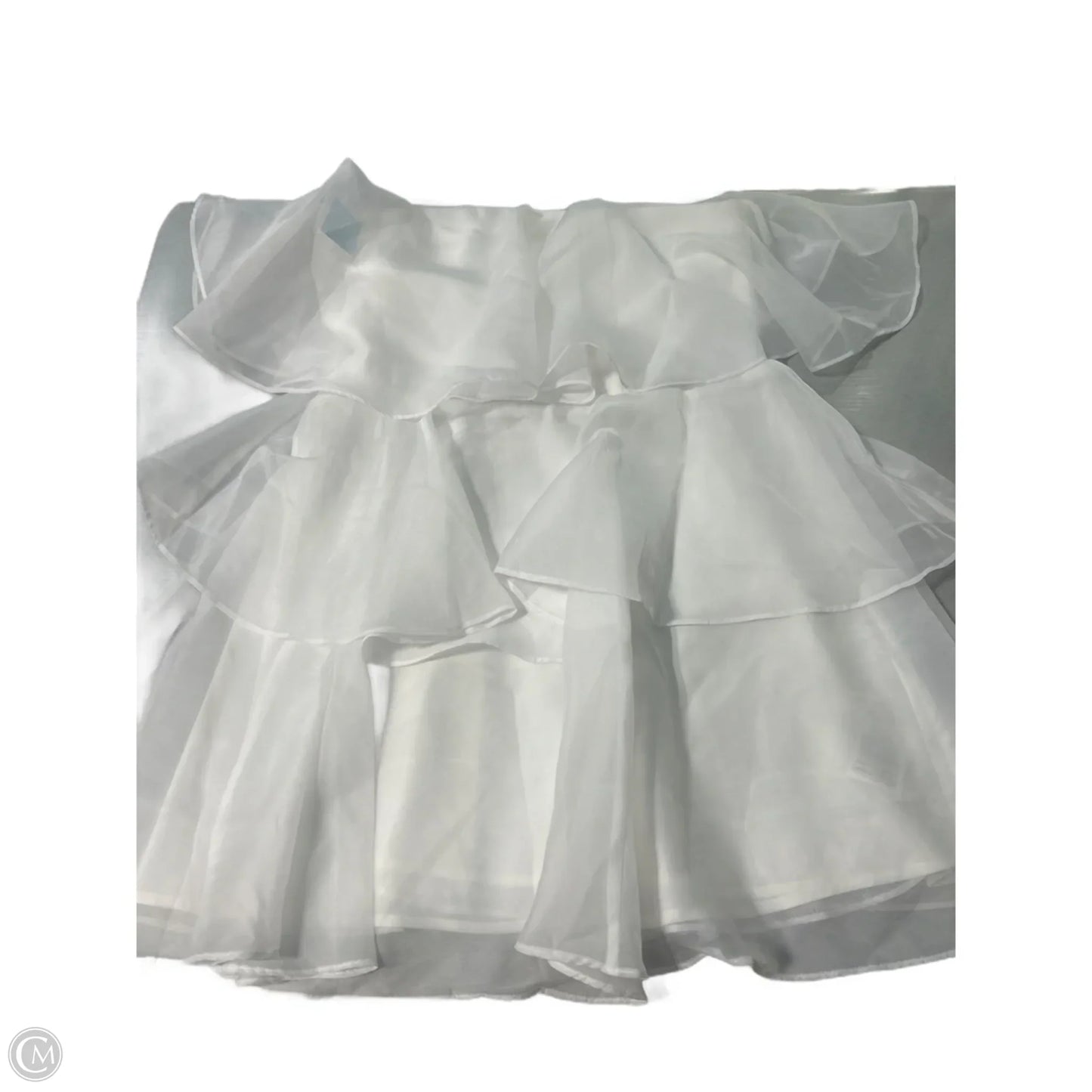 Dress Casual Short By Abercrombie And Fitch In White, Size: M