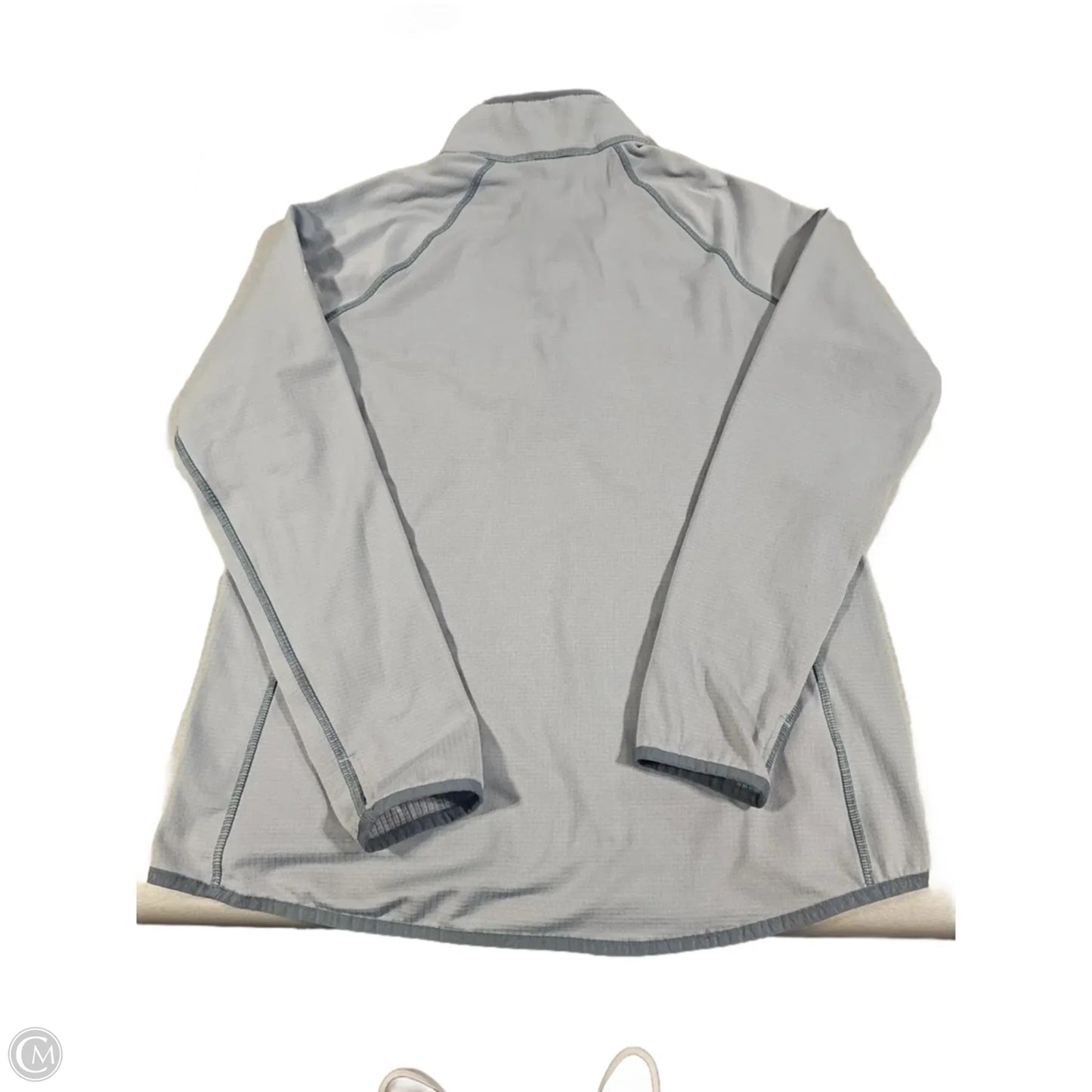 Athletic Top Long Sleeve Collar By Eddie Bauer In Grey, Size: L