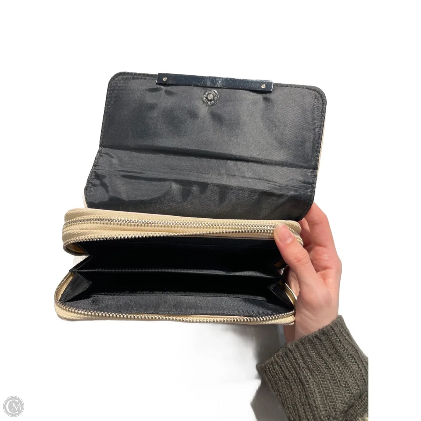 Wristlet By Cmf, Size: Medium