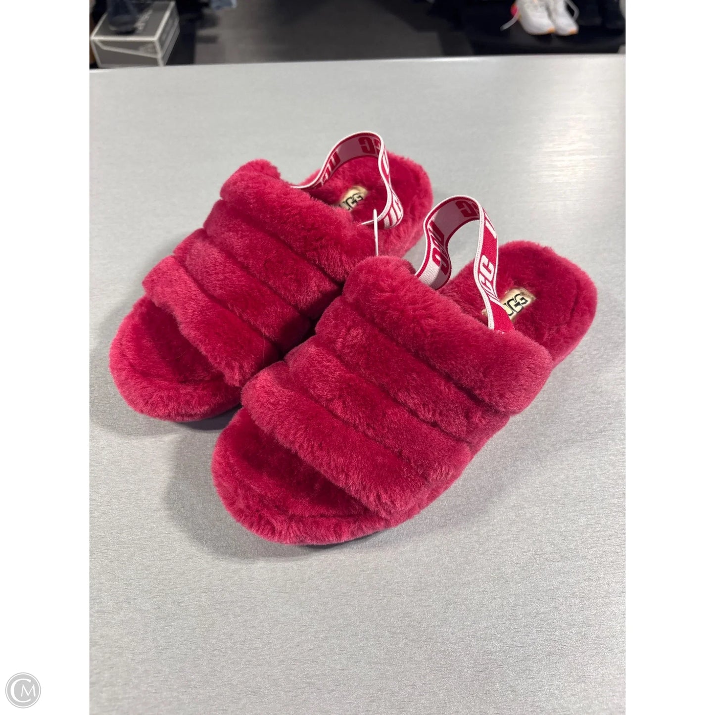 Shoes Designer By Ugg In Pink, Size: 9