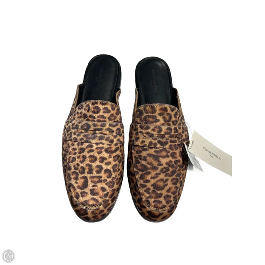 Shoes Flats By Banana Republic In Animal Print, Size: 9