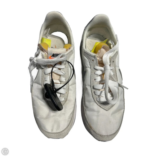 Shoes Athletic By Nike In White, Size: 6