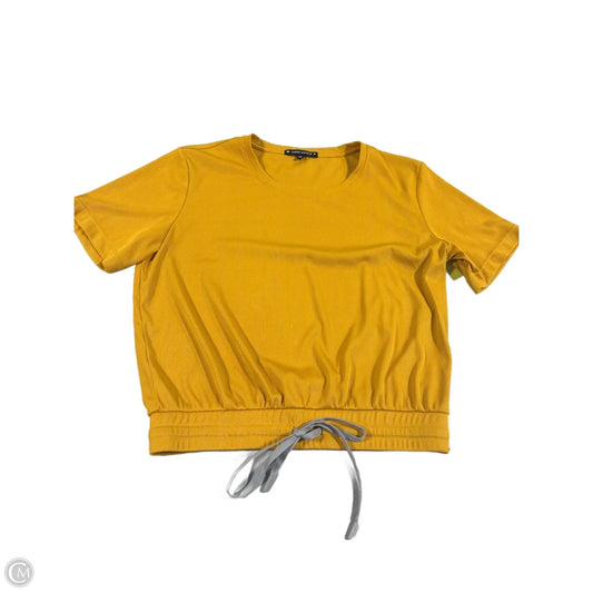 Athletic Top Short Sleeve By Cmb In Yellow, Size: M
