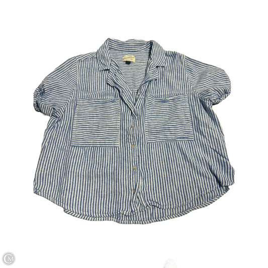 Top Short Sleeve By Universal Thread In Blue, Size: L