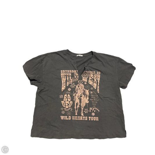 Top Short Sleeve By Maurices In Grey, Size: Xl