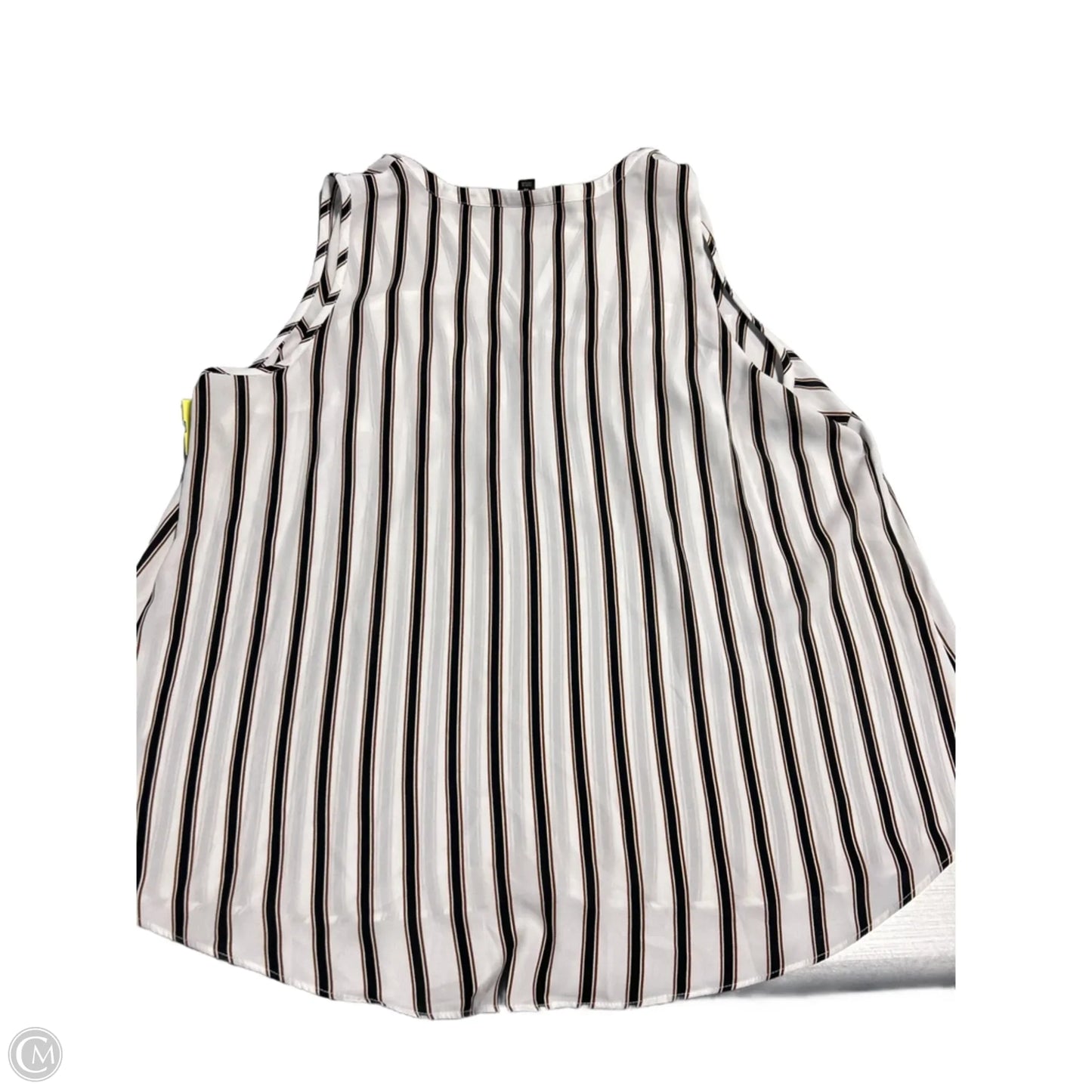 Top Sleeveless By Worthington In Striped Pattern, Size: 1x
