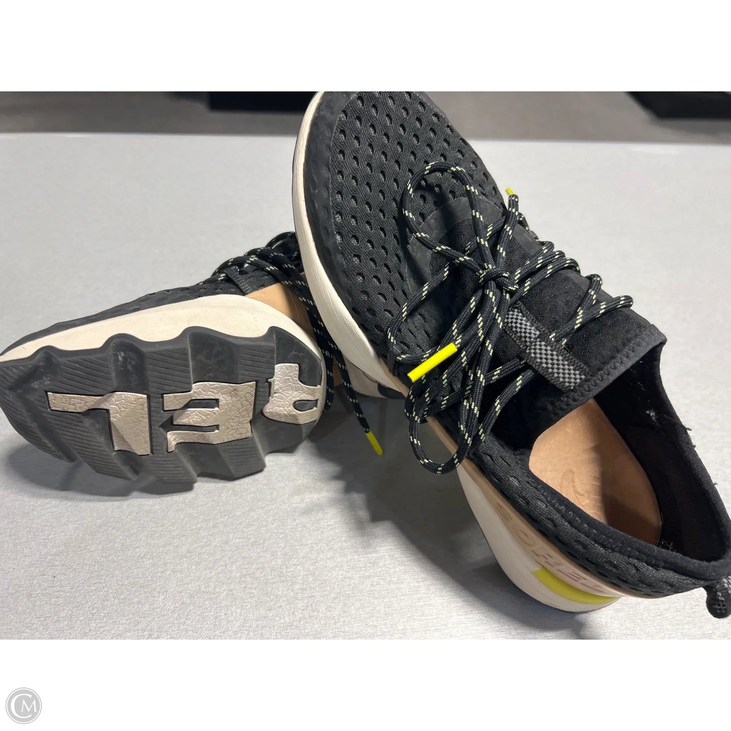 Shoes Sneakers By Sorel In Black, Size: 8