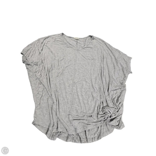 Top Short Sleeve By Cmc In Striped Pattern, Size: 2x