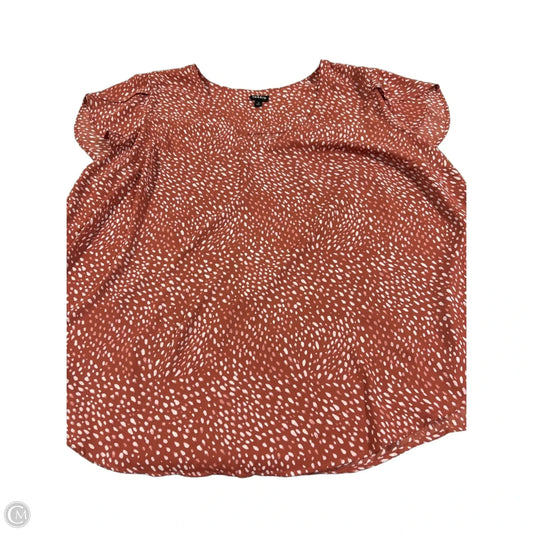 Top Short Sleeve By Torrid In Red, Size: 3x