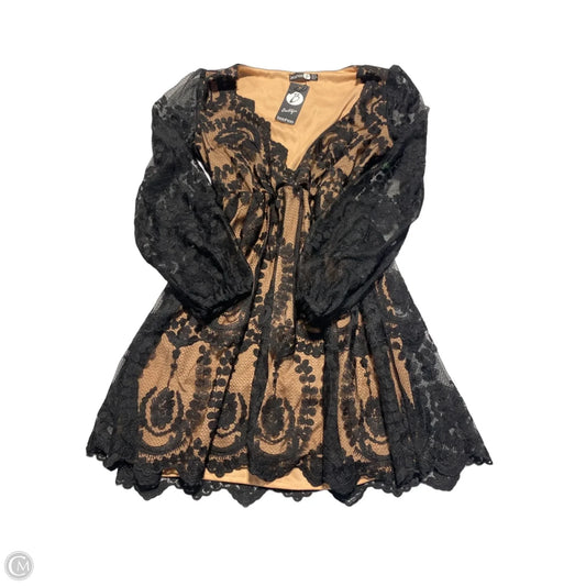 Dress Casual Short By Boohoo Boutique In Black & Tan, Size: S