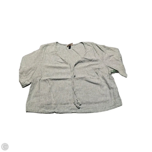 Top Short Sleeve By Universal Thread In Green & White, Size: Xxl