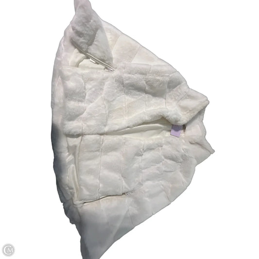 Shawl By Bcbgeneration In White, Size: S
