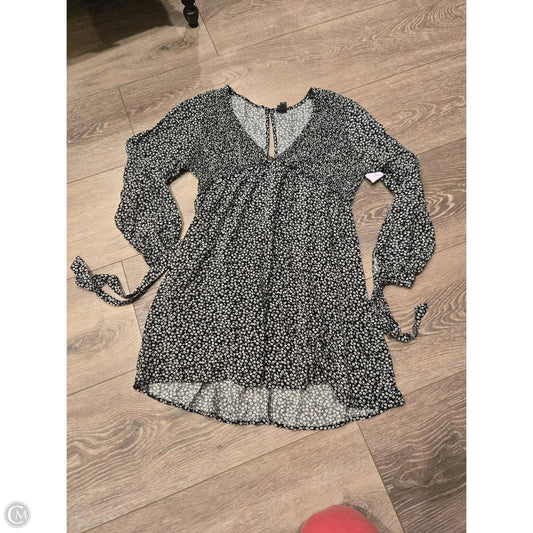 Dress Casual Short By Wild Fable In Black & White, Size: M