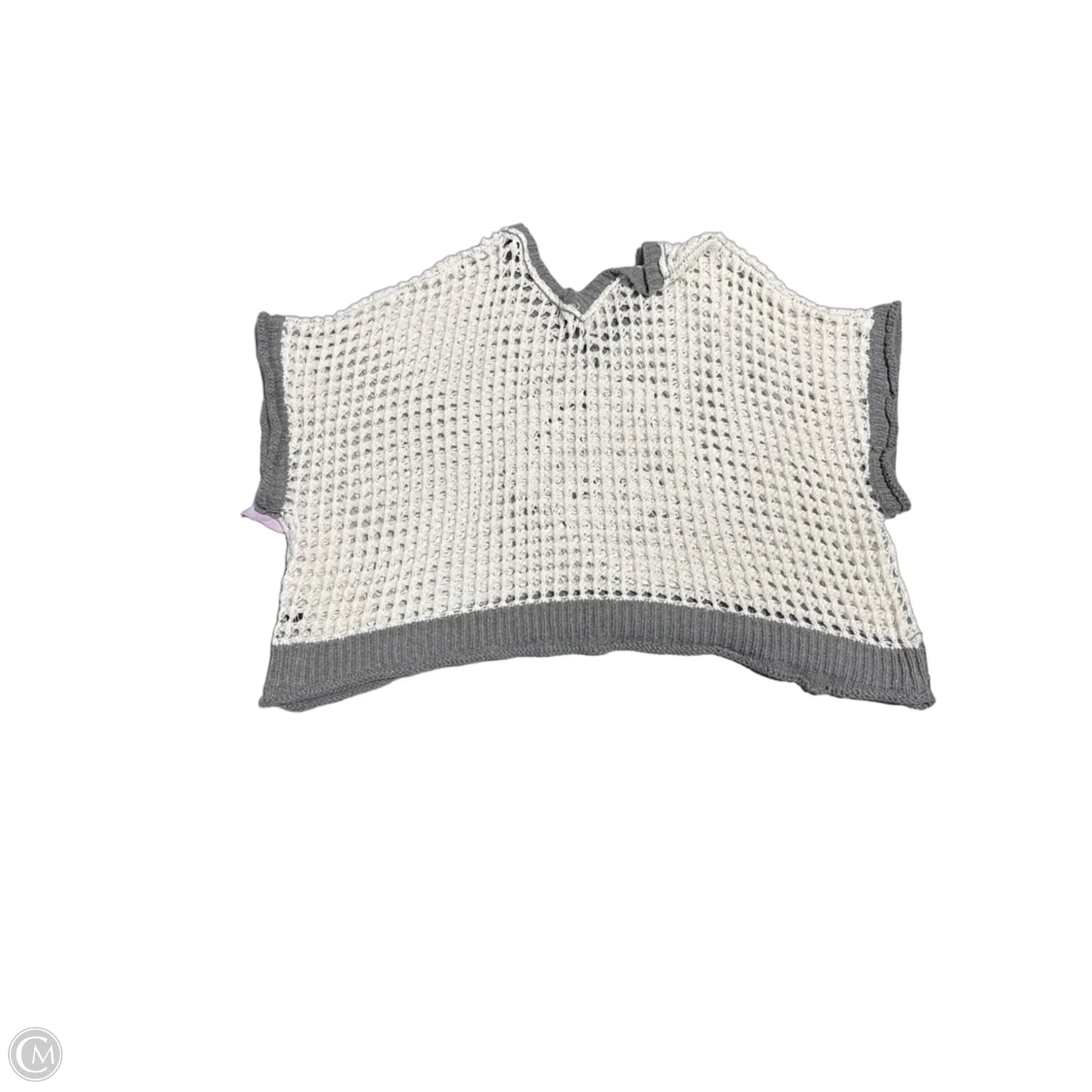 Top Short Sleeve By Cme In Grey & White, Size: L