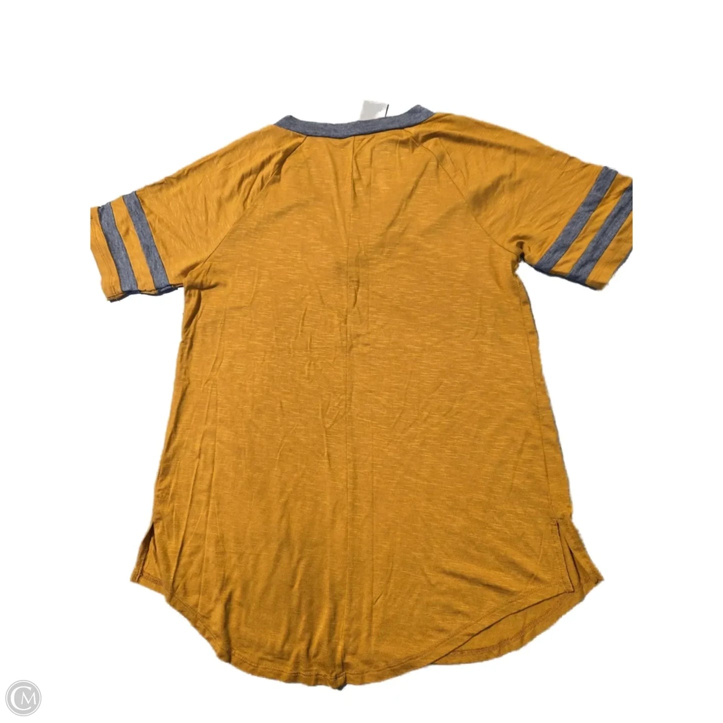 Top Short Sleeve By Maurices In Yellow, Size: S