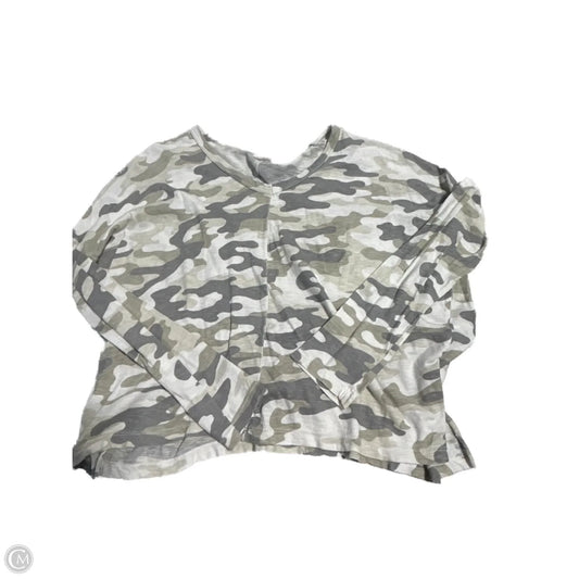 Top Long Sleeve Basic By Sundry In Camouflage Print, Size: Xs