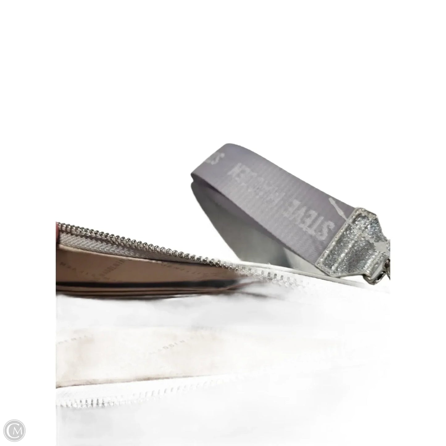 Wristlet By Steve Madden, Size: Medium