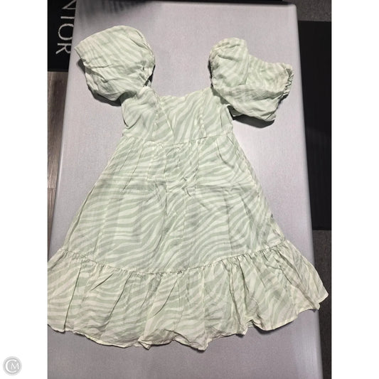 Dress Casual Short By Chelsea 28 In Green, Size: S