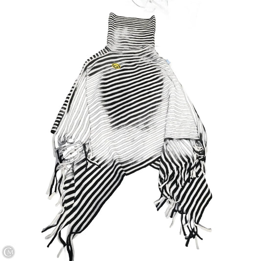 Poncho By Cmc In Striped Pattern, Size: Osfm