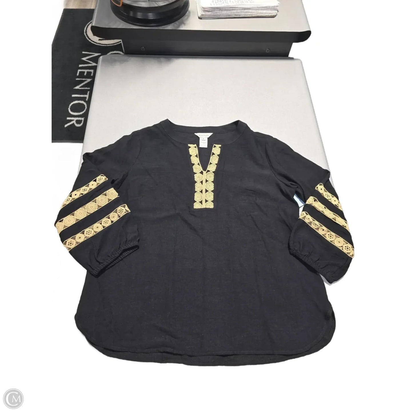 Top Long Sleeve By Multiples In Black, Size: M