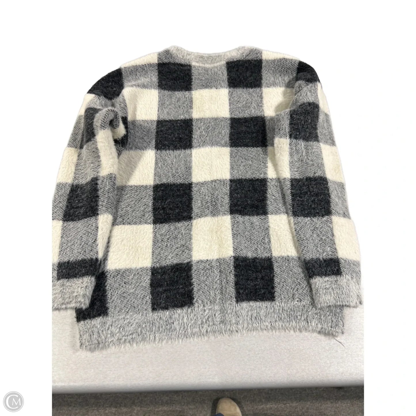 Sweater By Cyrus In Checkered Pattern, Size: S