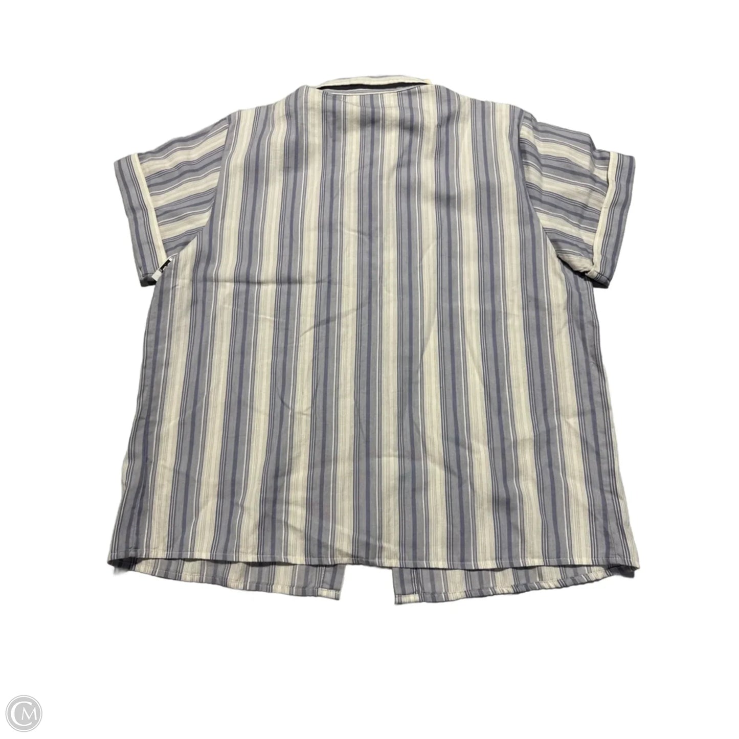 Top Short Sleeve By Universal Thread In Striped Pattern, Size: S