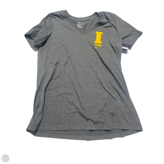 Top Short Sleeve By Nike In Grey, Size: M