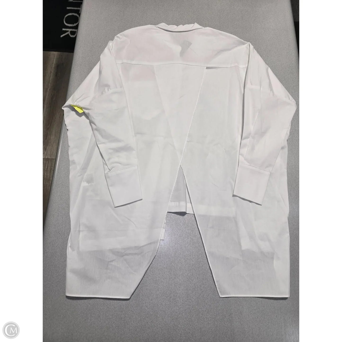 Top Long Sleeve Basic By Cmc In White, Size: S