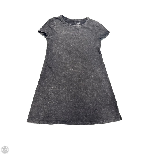 Dress Casual Short By Time And Tru In Grey, Size: S
