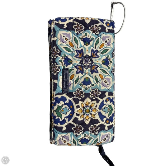Wallet By Vera Bradley, Size: Medium