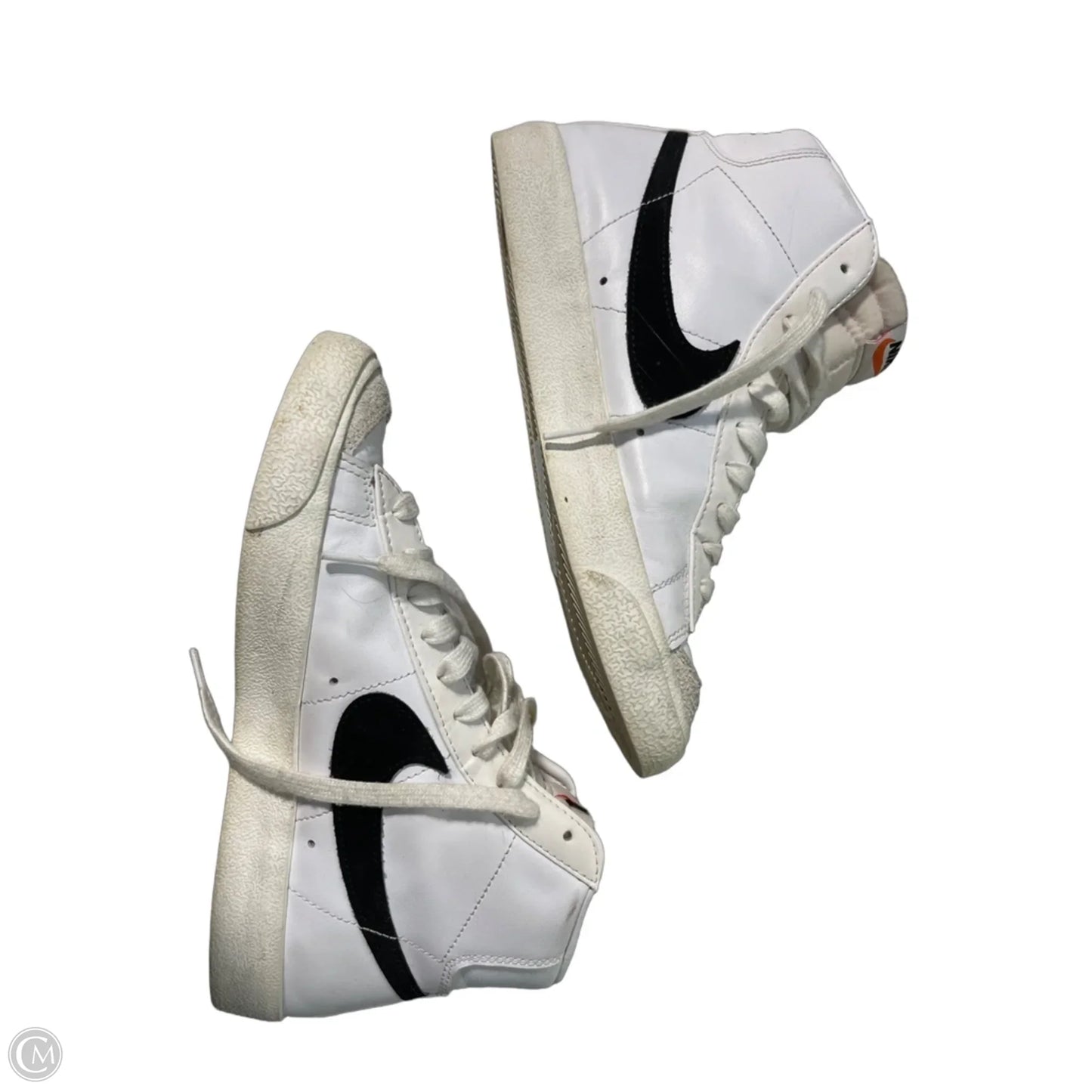 Shoes Sneakers By Nike In White, Size: 8.5