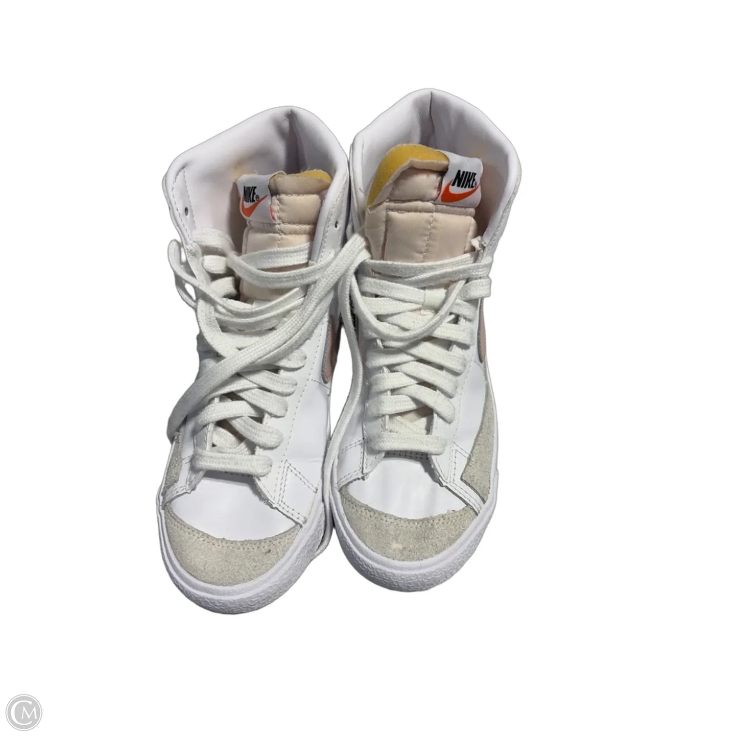 Shoes Sneakers By Nike In White, Size: 6