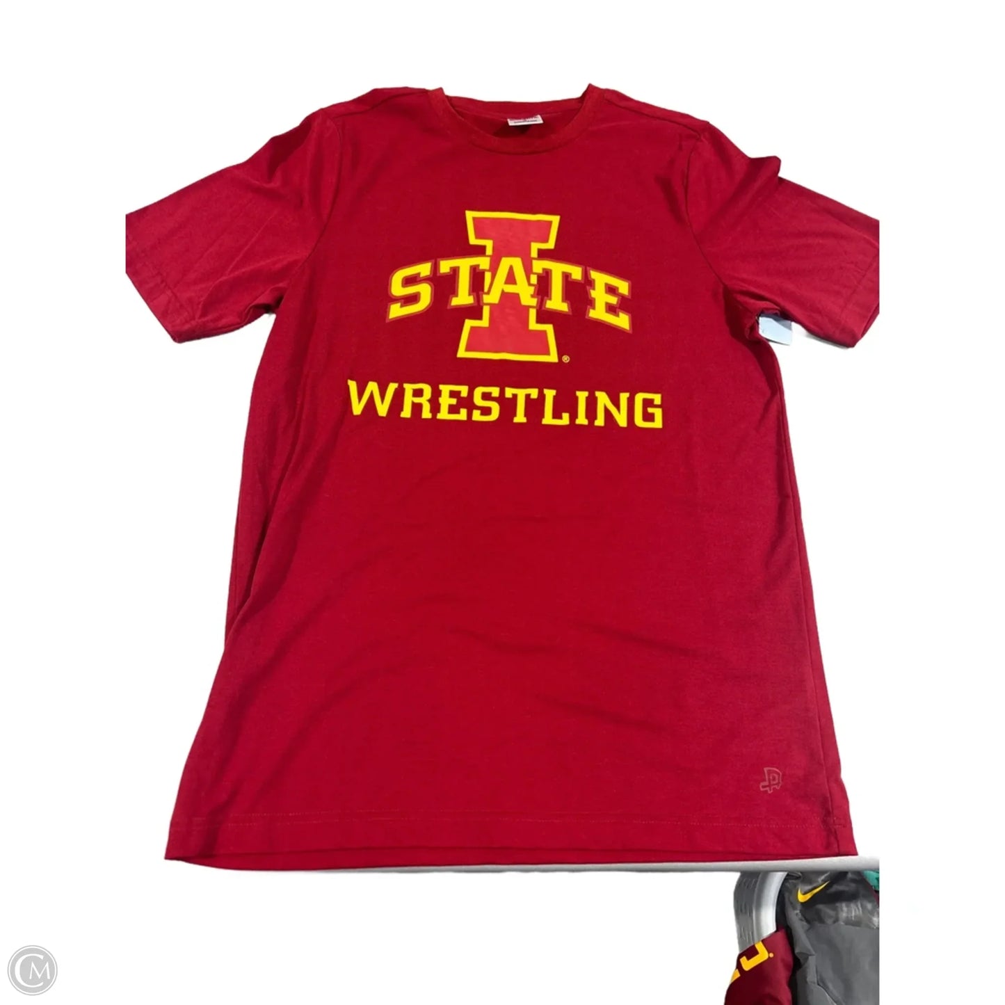 Top Short Sleeve By Authentic In Red, Size: M