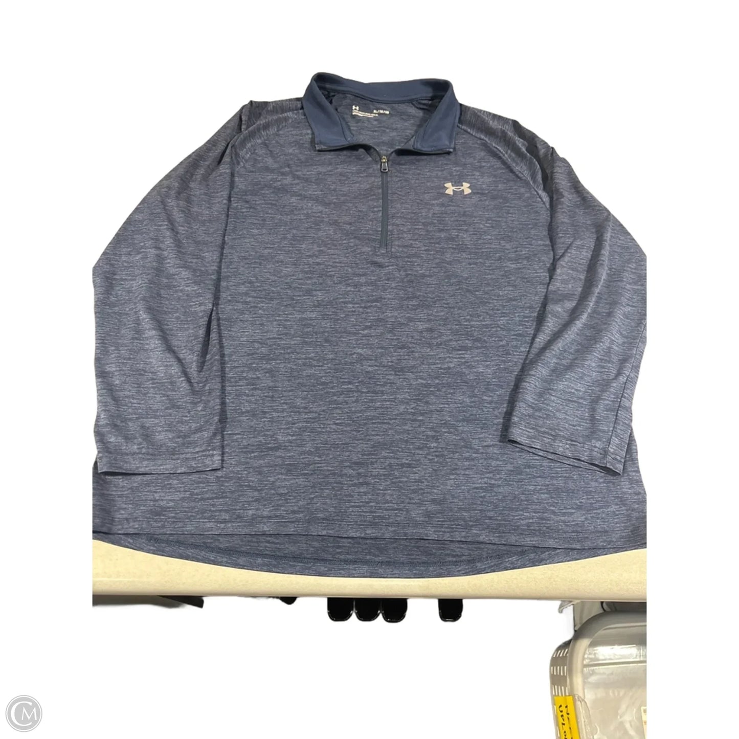 Athletic Top Long Sleeve Collar By Under Armour In Blue, Size: Xl