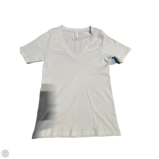 Athletic Top Short Sleeve By Athleta In White, Size: M