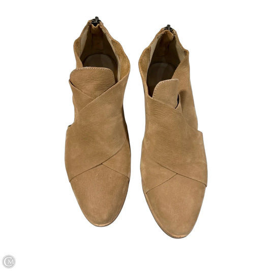 Boots Ankle Flats By Eileen Fisher In Tan, Size: 6.5