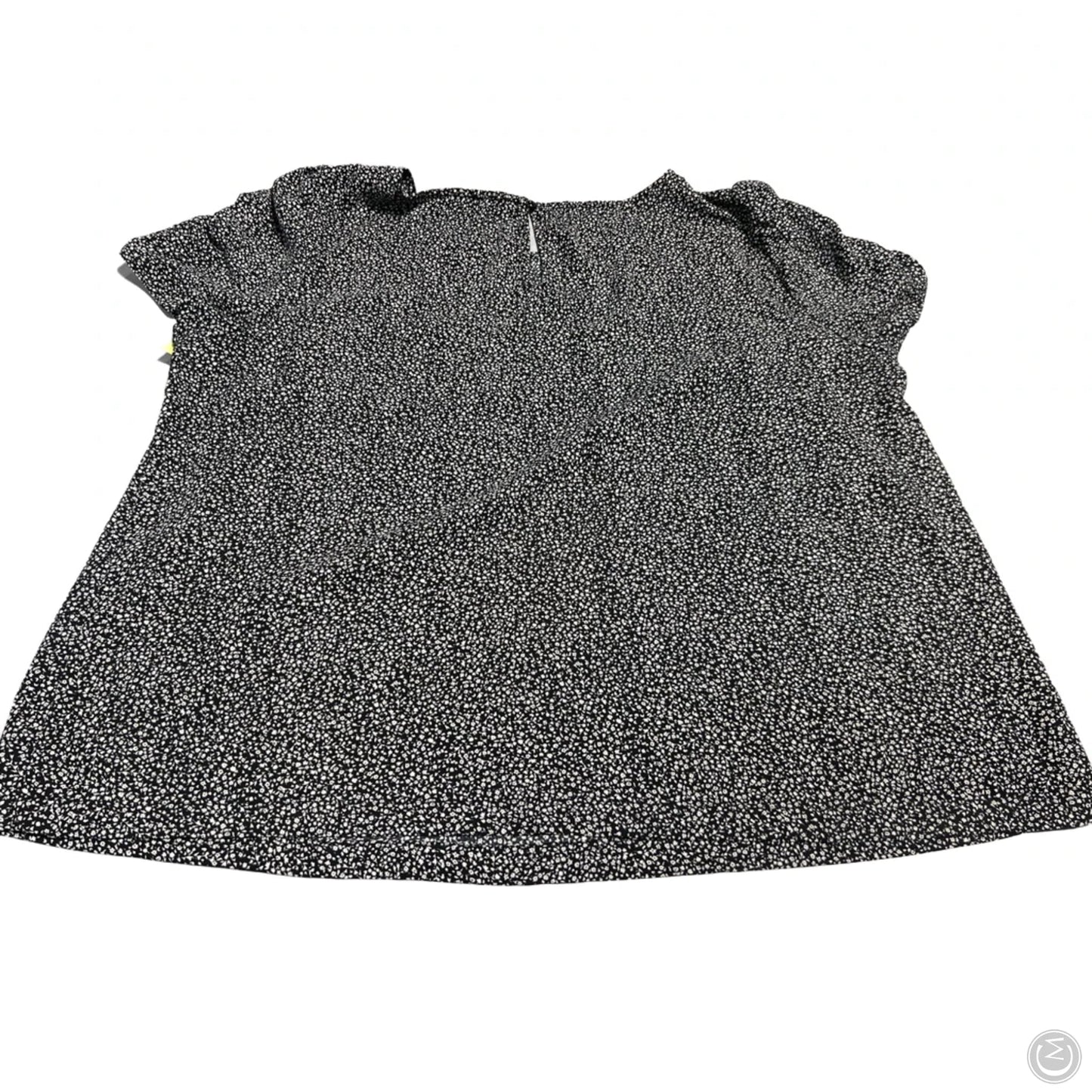 Top Short Sleeve By Cmc In Black & White, Size: 1x